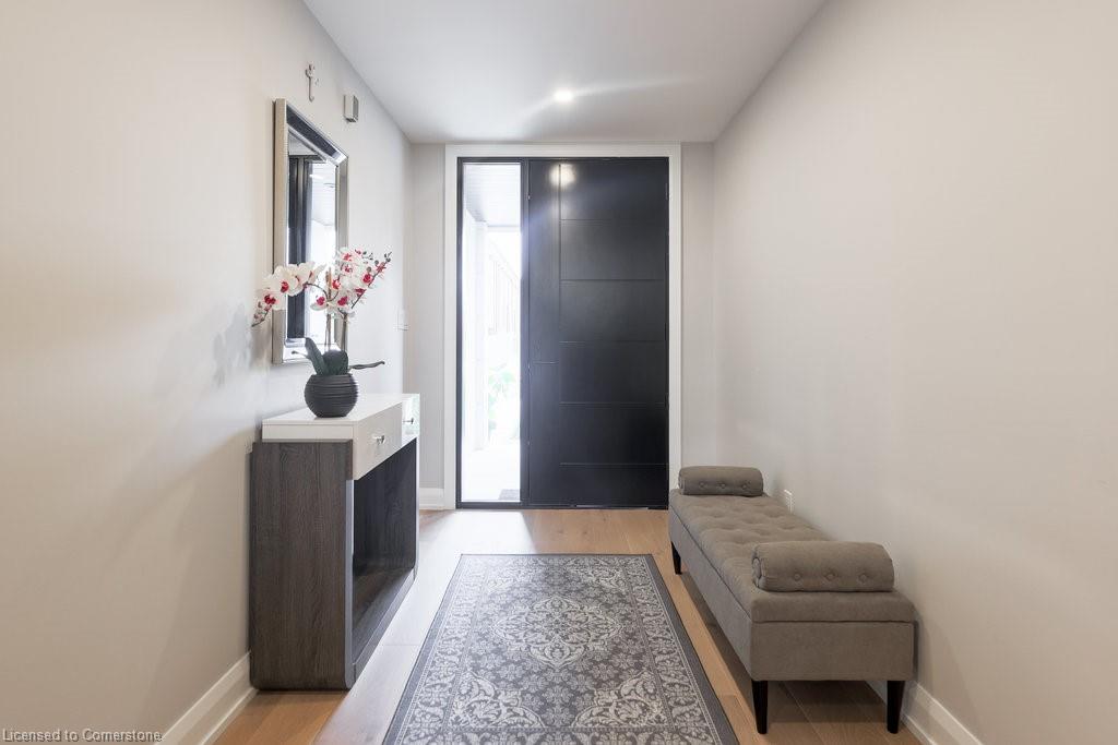 105 Tenth Street Property Photo 4