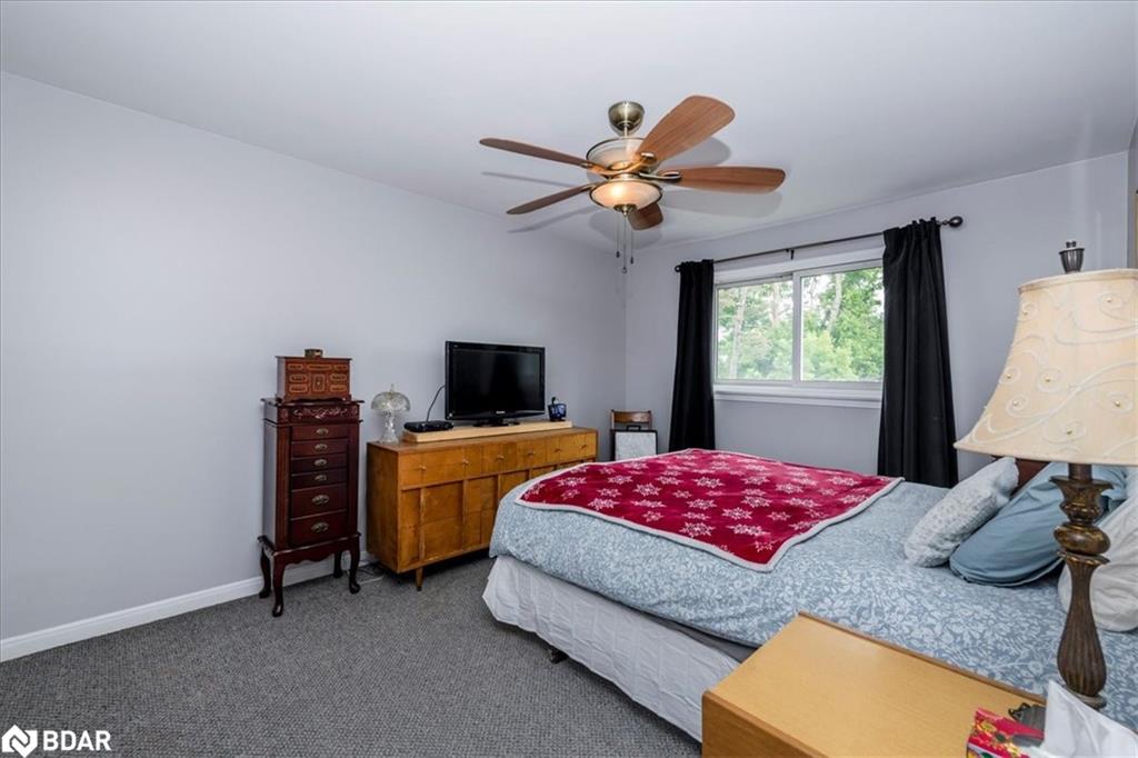 88 Chaucer Crescent Property Photo 13