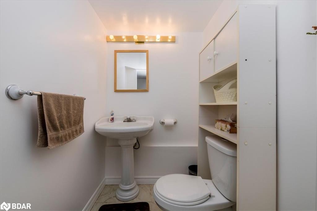 88 Chaucer Crescent Property Photo 19