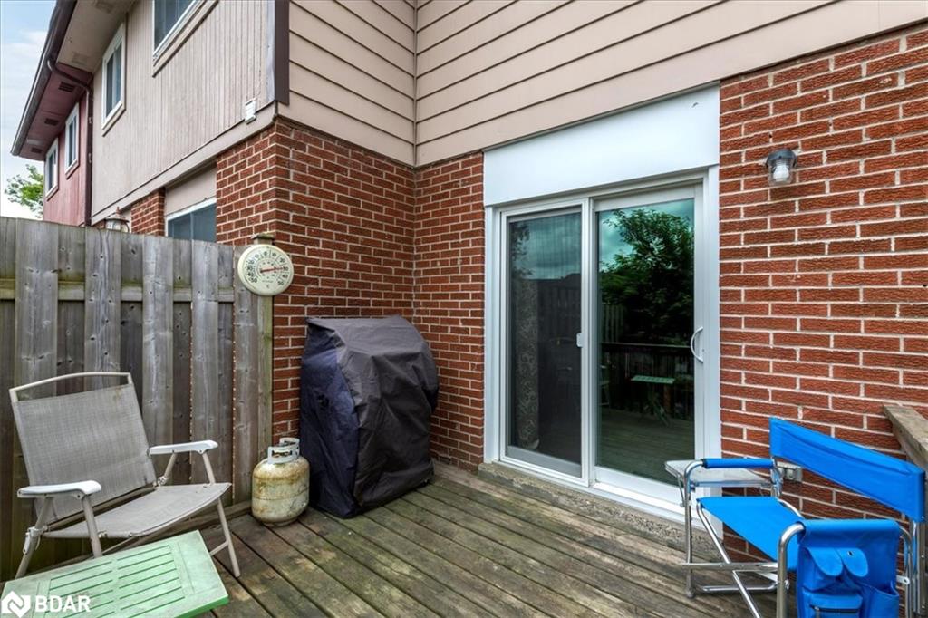 88 Chaucer Crescent Property Photo 21