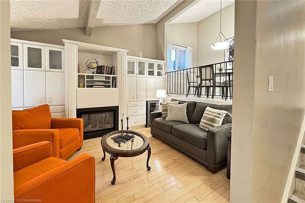 63 Saxony Circle Property Photo 5