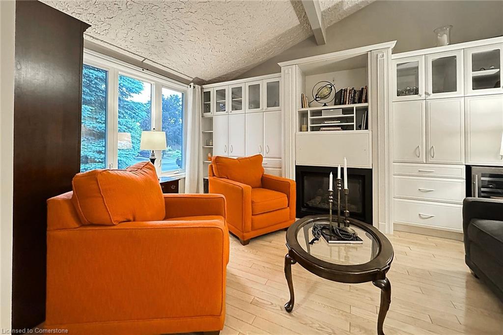 63 Saxony Circle Property Photo 6