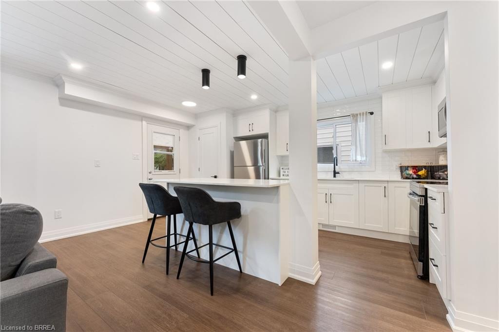 127 Wilkes Street Property Photo 7