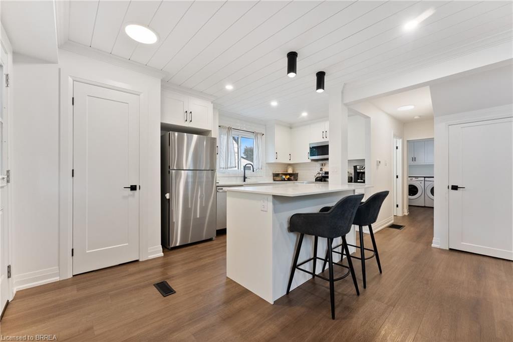 127 Wilkes Street Property Photo 8