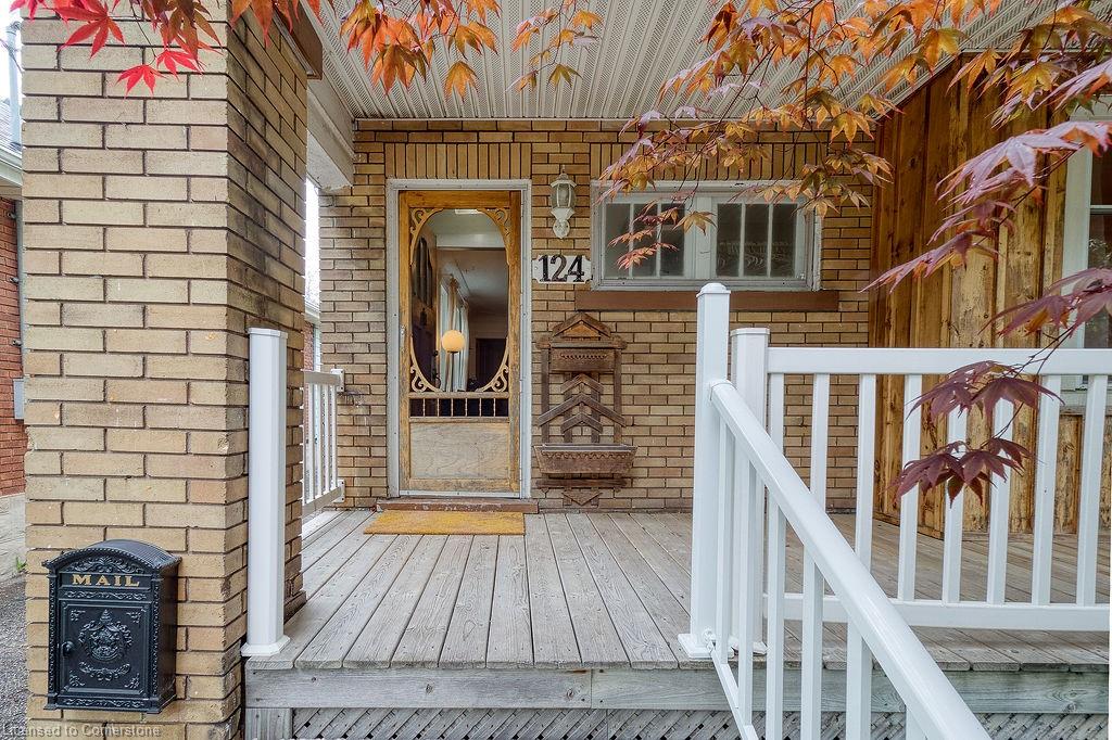 124 West Avenue Property Photo 3