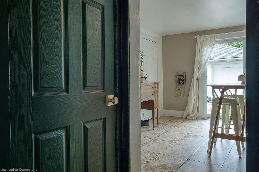 124 West Avenue Property Photo 18