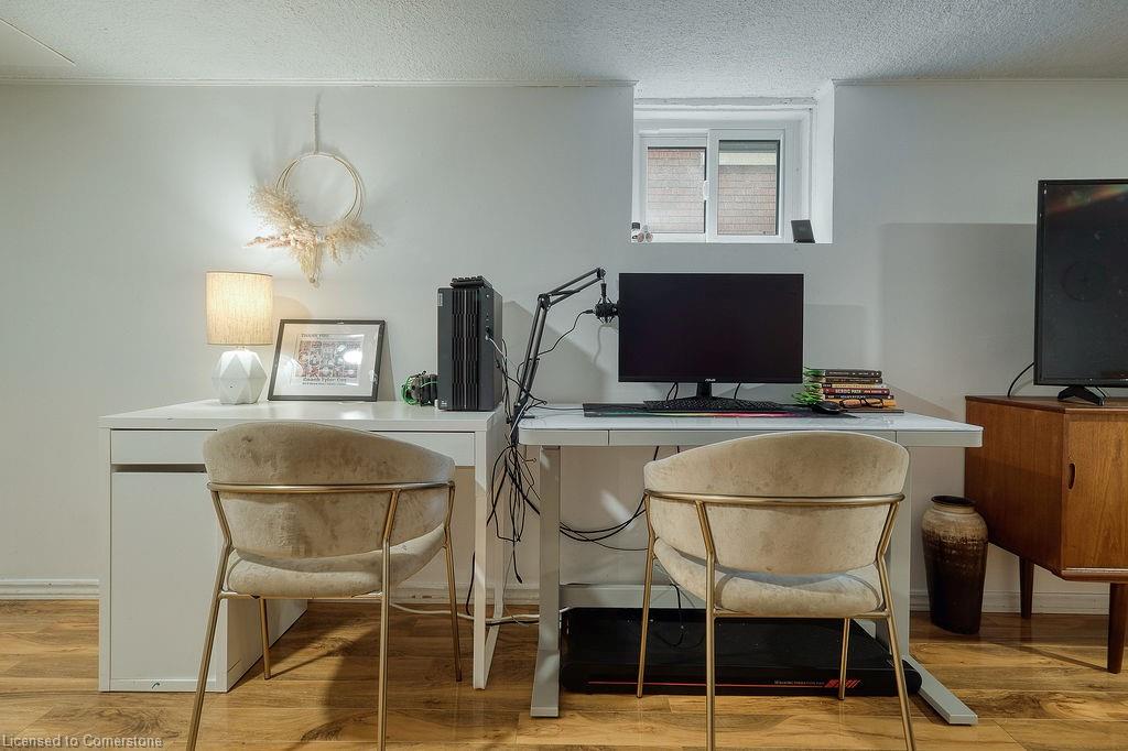124 West Avenue Property Photo 31