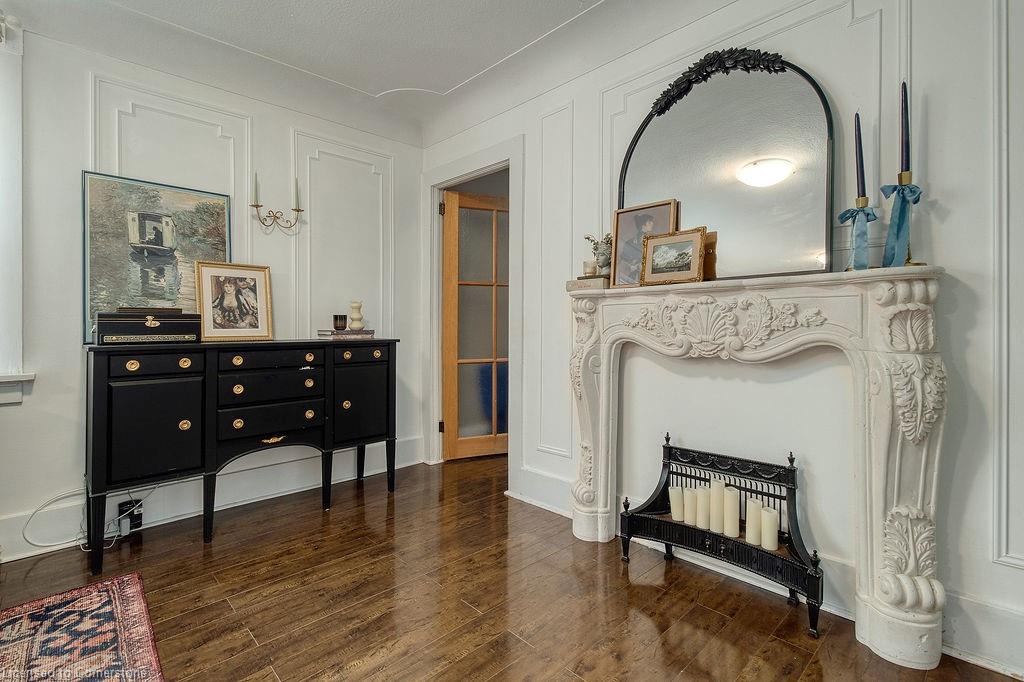 124 West Avenue Property Photo 35