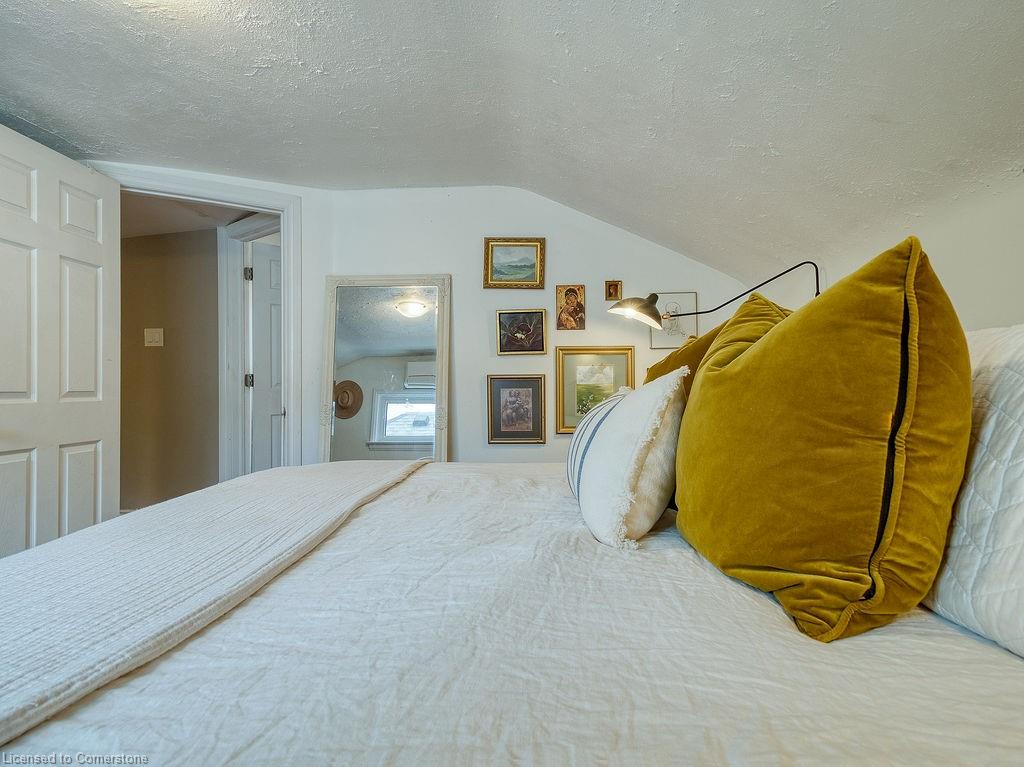 124 West Avenue Property Photo 40