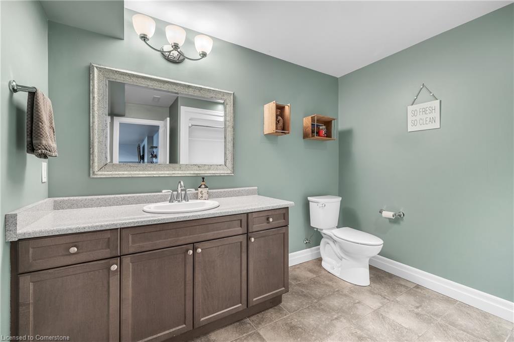 17 Amanda Avenue Property Photo 30