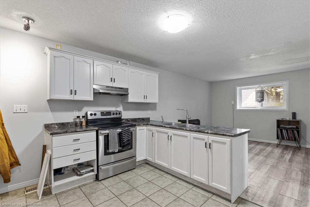3 Wisteria Court Property Photo 28