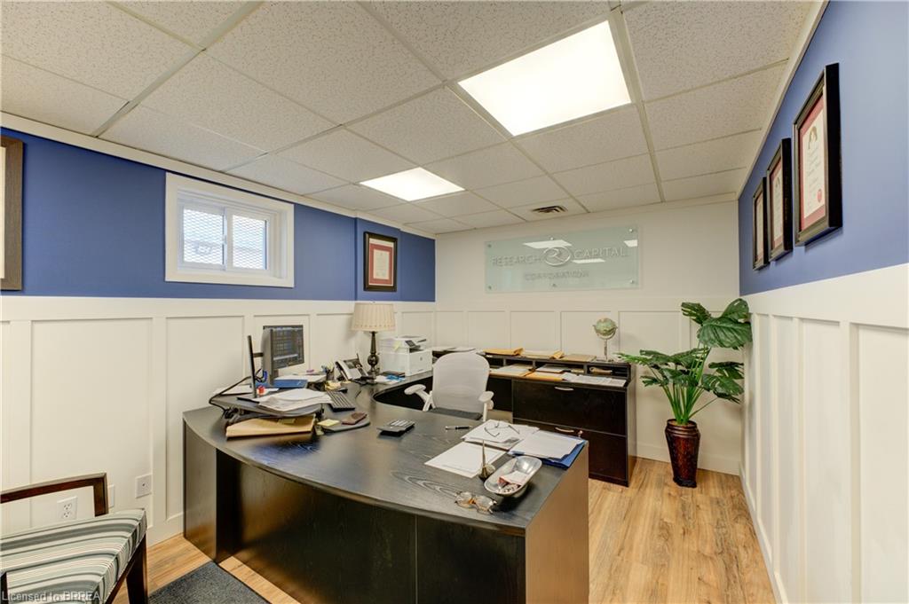 127 Charing Cross Street Property Photo 22