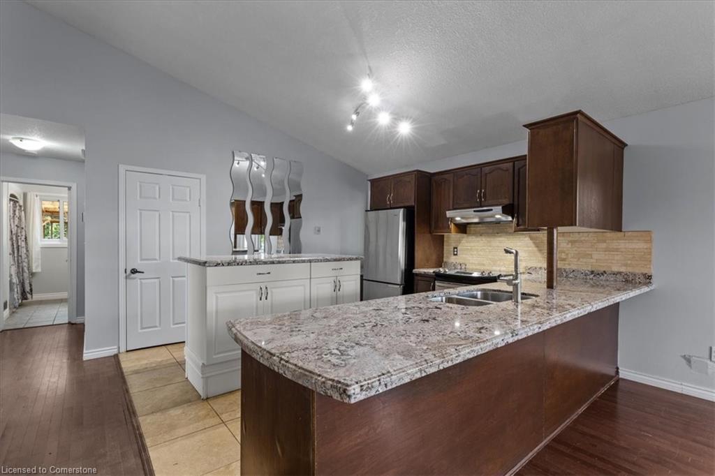 3 Wisteria Court Property Photo 8