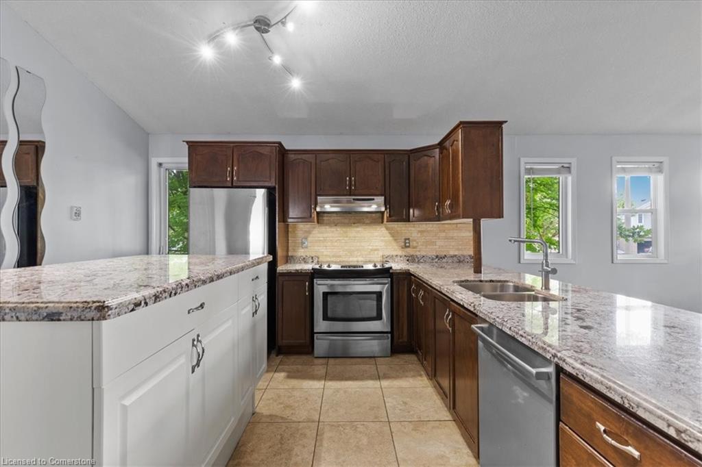 3 Wisteria Court Property Photo 9