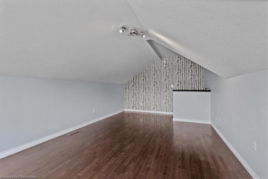 3 Wisteria Court Property Photo 22