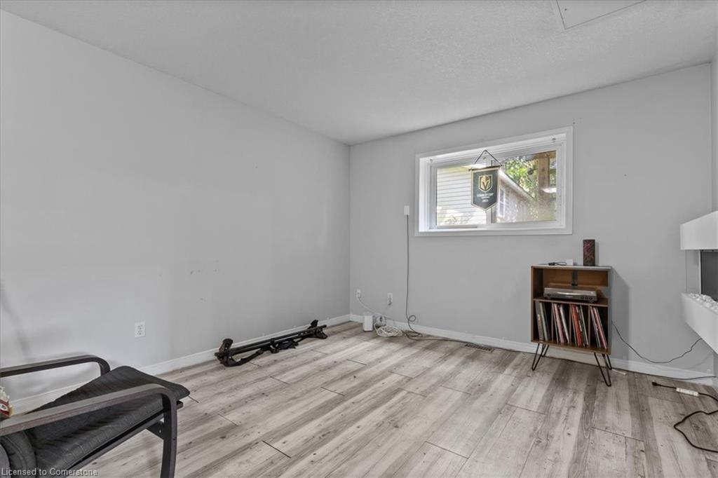 3 Wisteria Court Property Photo 29