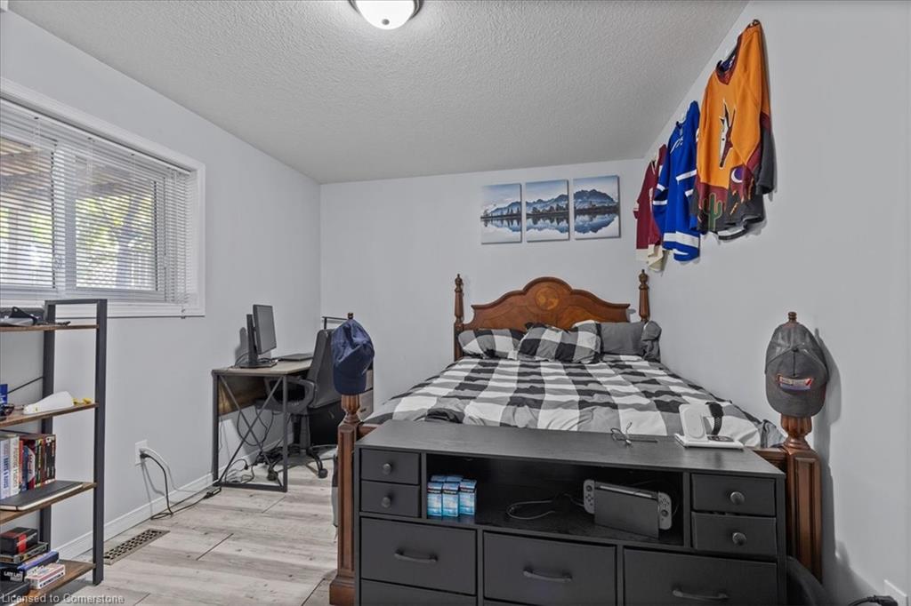 3 Wisteria Court Property Photo 31
