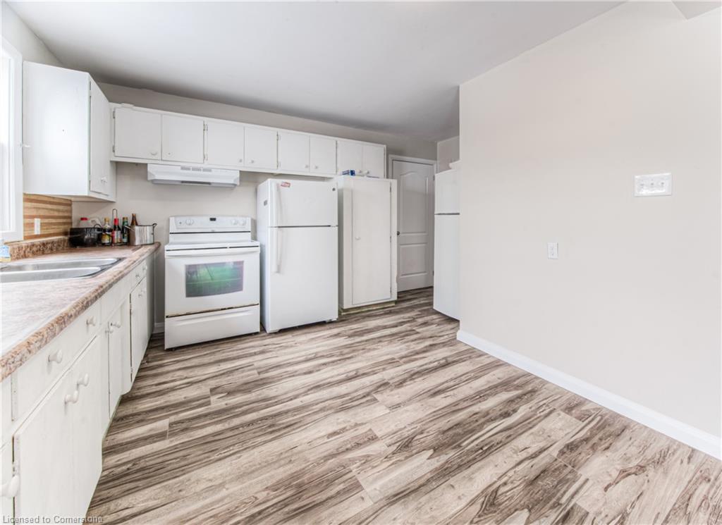 42 Cardill Crescent Property Photo 13