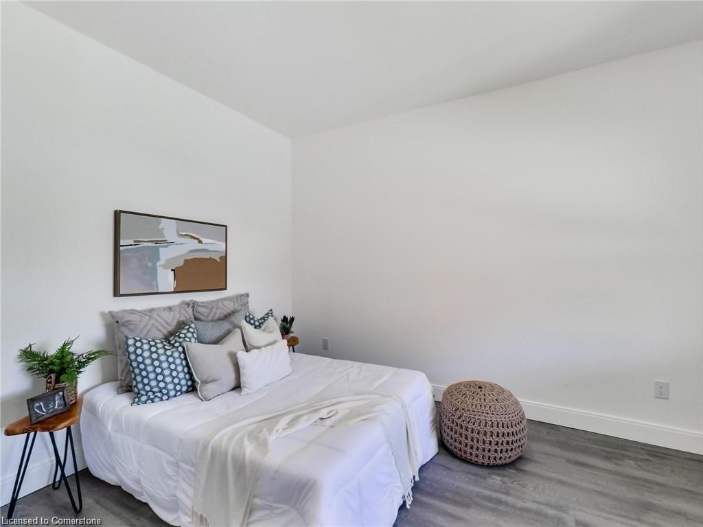 54 Fairview Avenue Property Photo 8