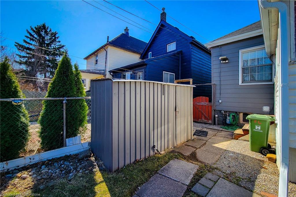 54 Fairview Avenue Property Photo 32