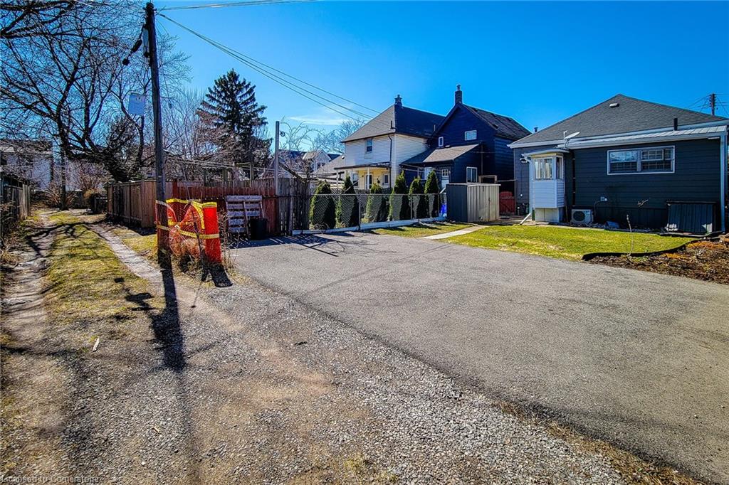 54 Fairview Avenue Property Photo 34