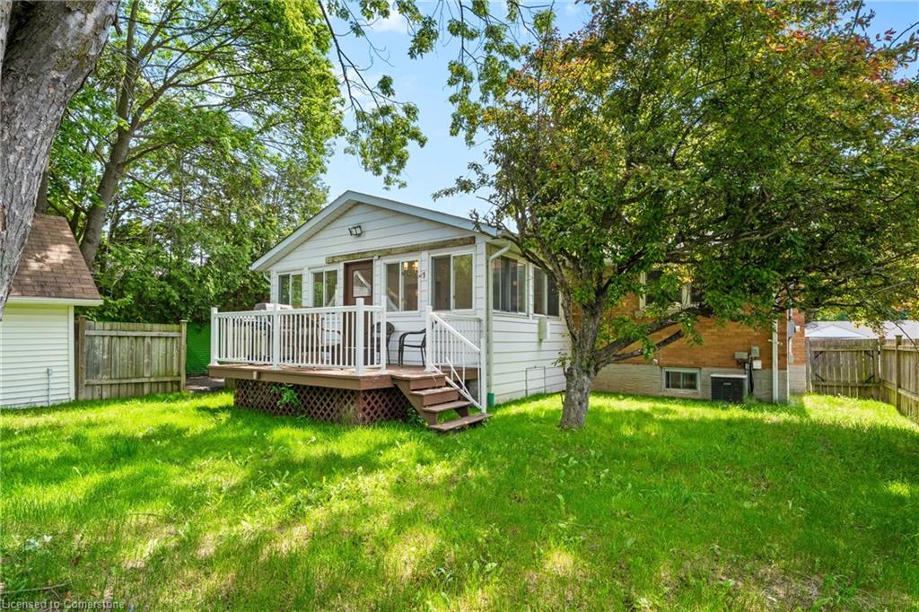 84 Elgin Crescent Property Photo 14