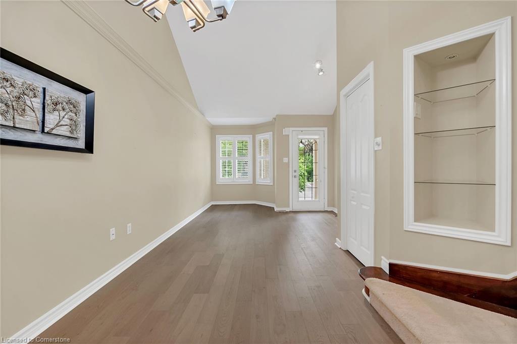 7-3243 New Street Property Photo 13