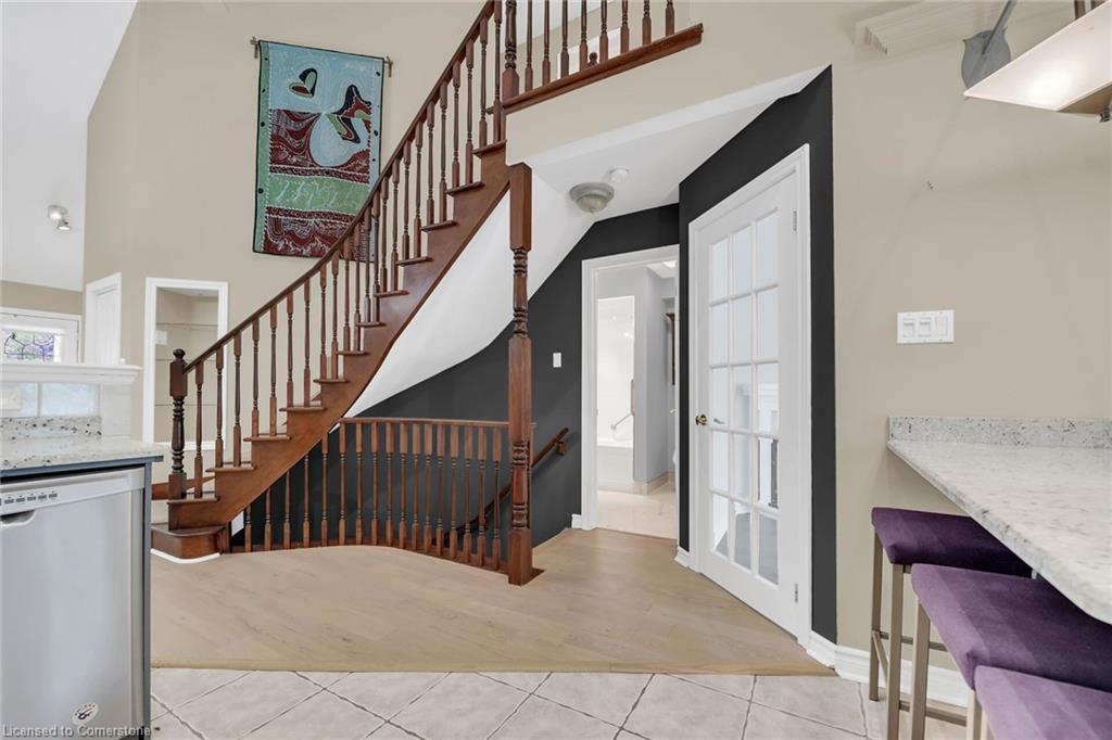7-3243 New Street Property Photo 21