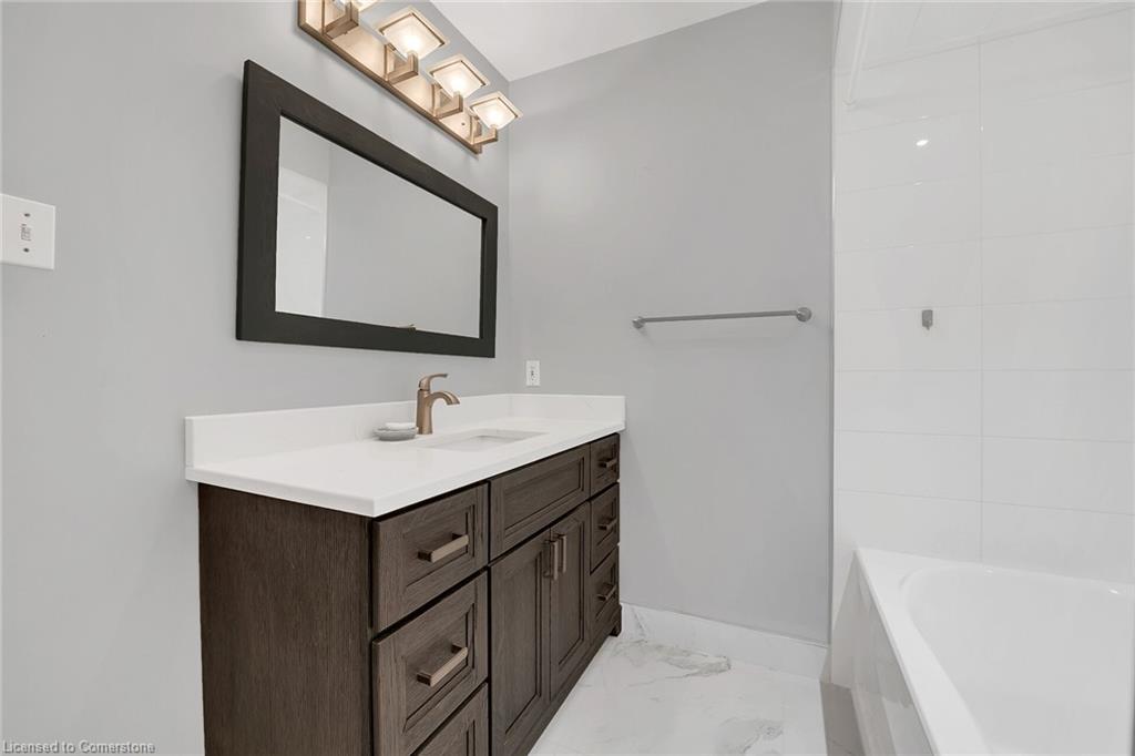 7-3243 New Street Property Photo 25