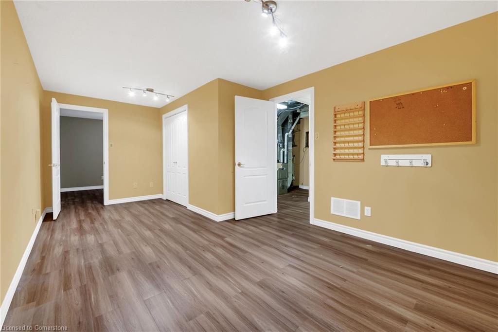 7-3243 New Street Property Photo 29