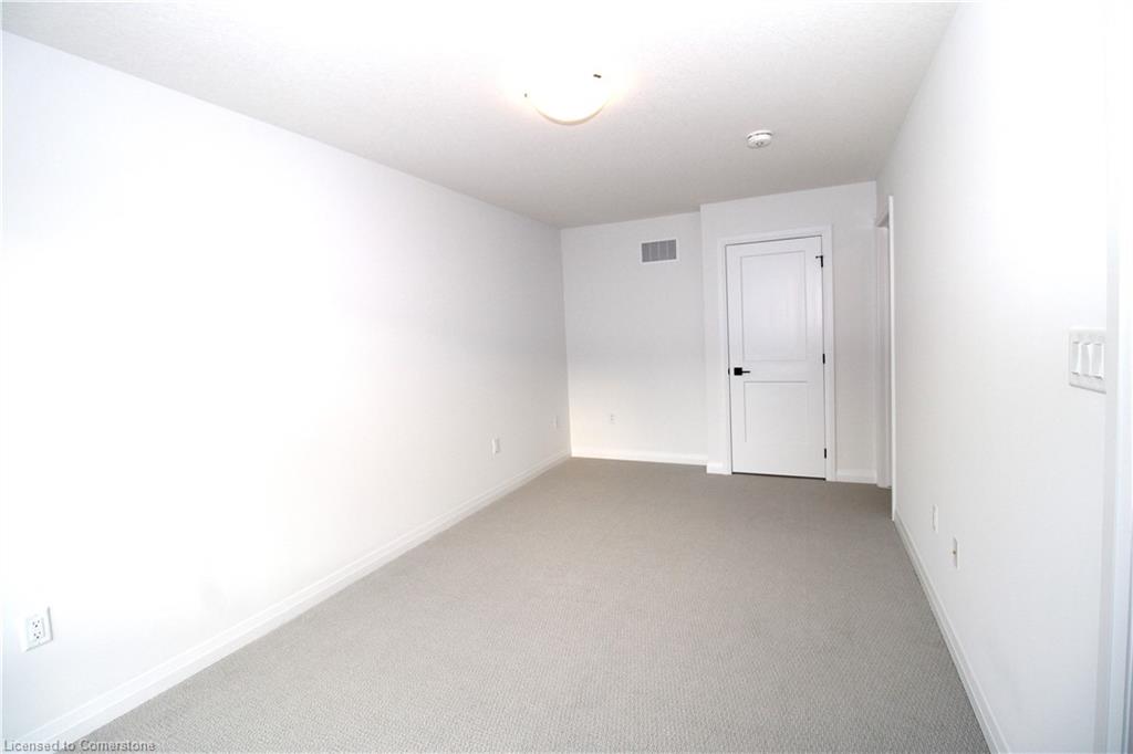 93-55 Tom Brown Drive Property Photo 17