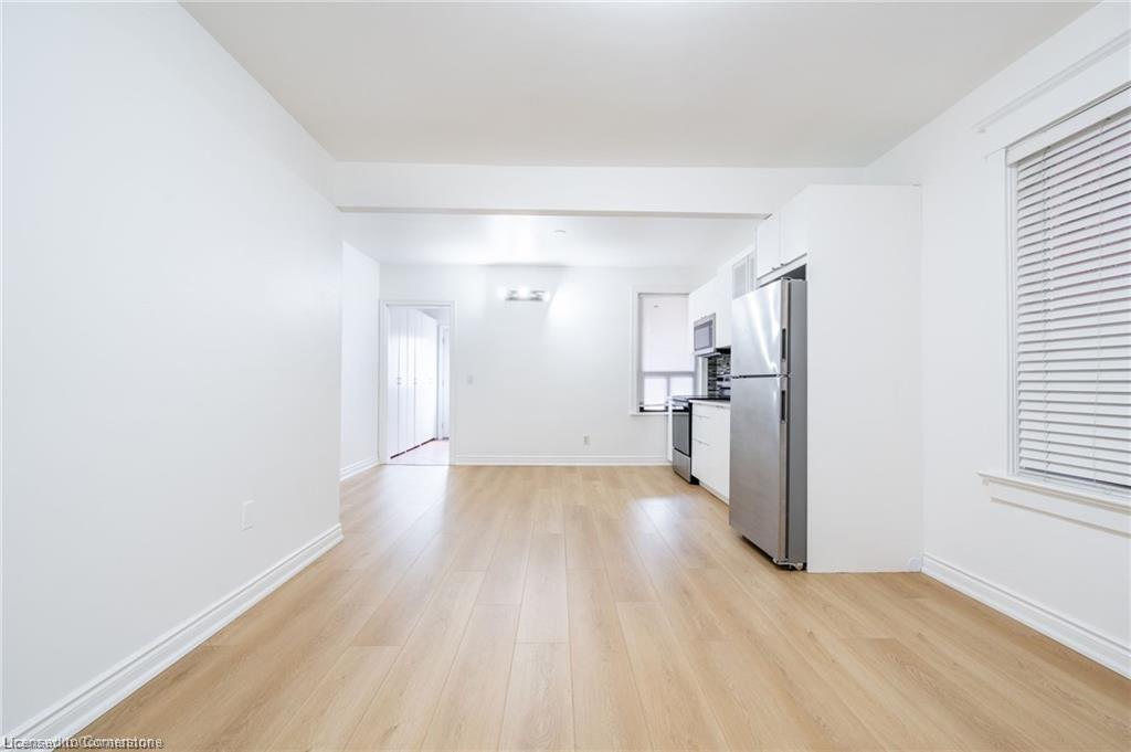 135 Hope Street Property Photo 6