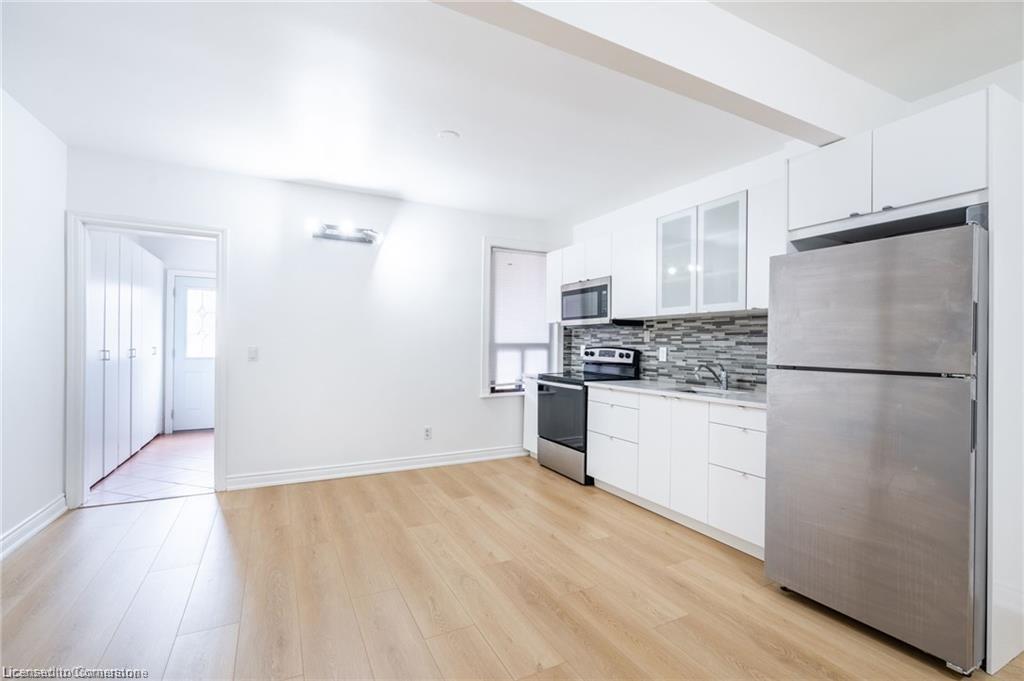 135 Hope Street Property Photo 7