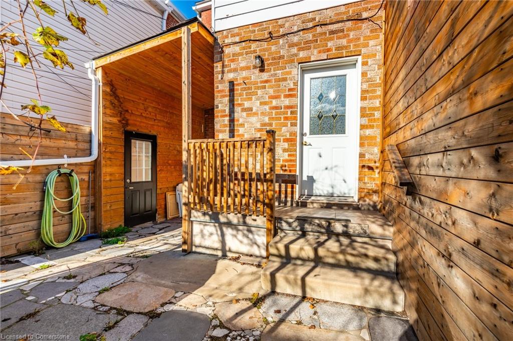 135 Hope Street Property Photo 34