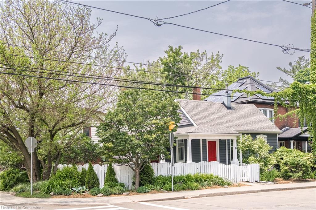432 Dundurn Street S Property Photo 50