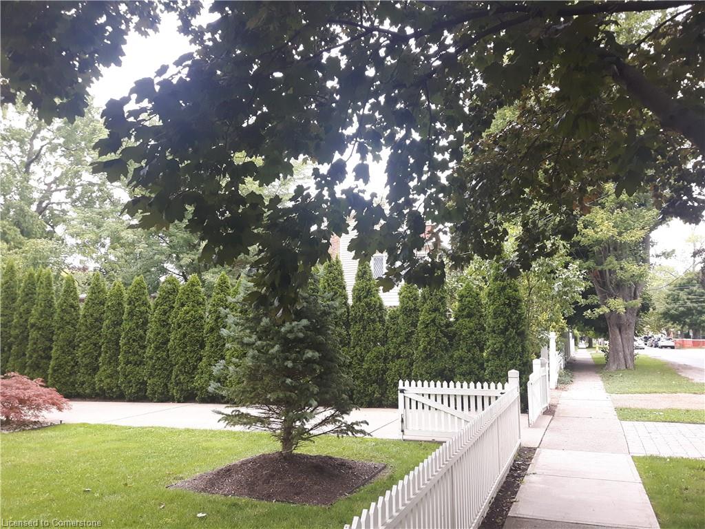 269 Regent Street Property Photo 9