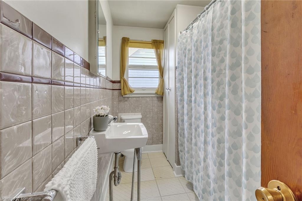1060 Brook View Avenue Property Photo 27