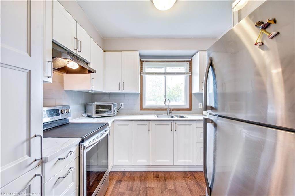 6-63 Empire Street Property Photo 4