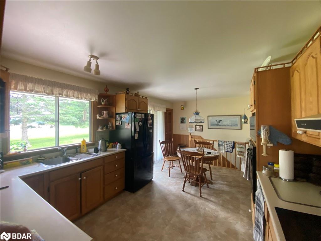 978 15/16 Sideroad E Sideroad E Property Photo 6