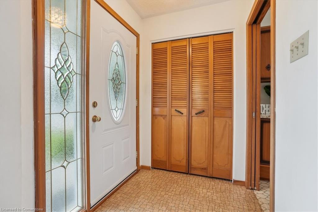 122 Glen Castle Drive Property Photo 10