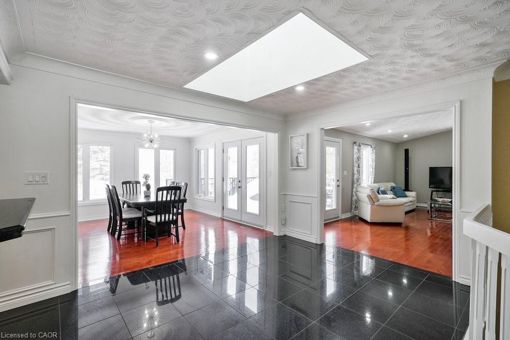 2658 Guyatt Road Property Photo 6