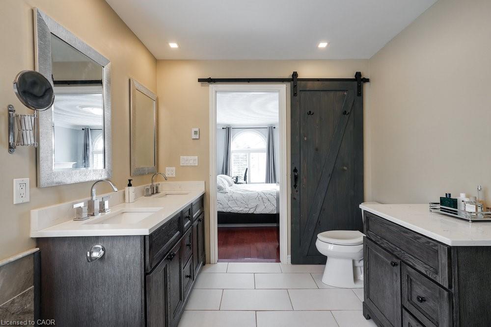 2658 Guyatt Road Property Photo 20