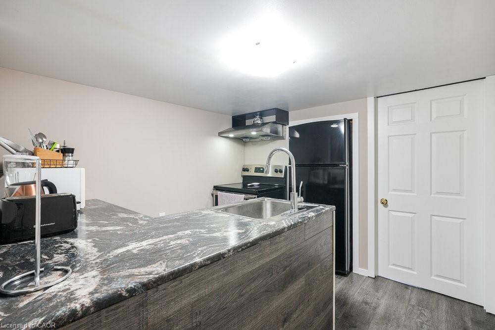 2658 Guyatt Road Property Photo 34