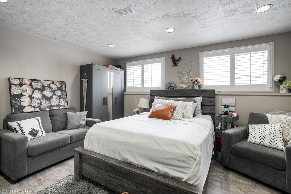 2658 Guyatt Road Property Photo 38