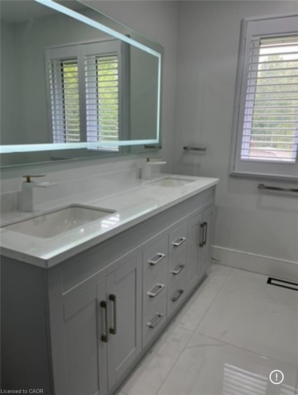 2658 Guyatt Road Property Photo 40