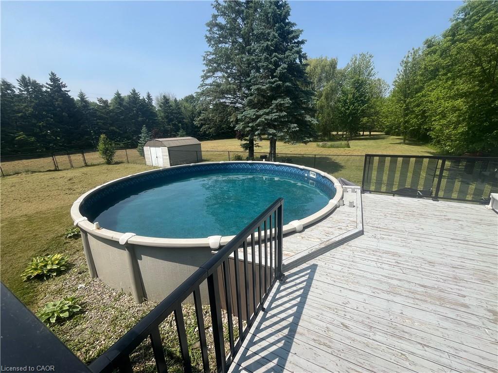 2658 Guyatt Road Property Photo 45