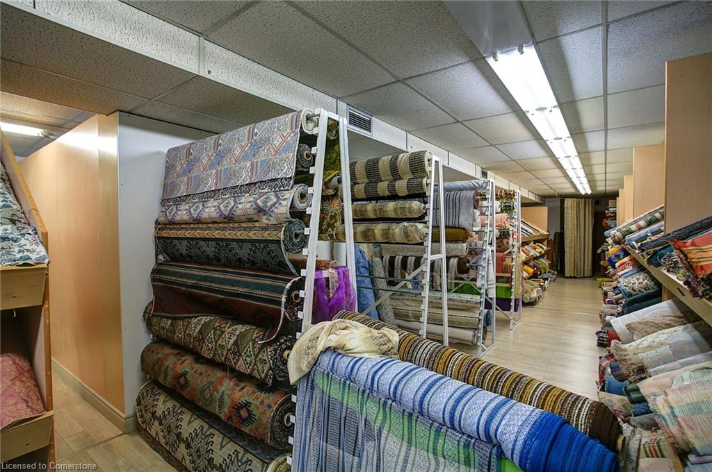 285 Ottawa Street N Property Photo 19