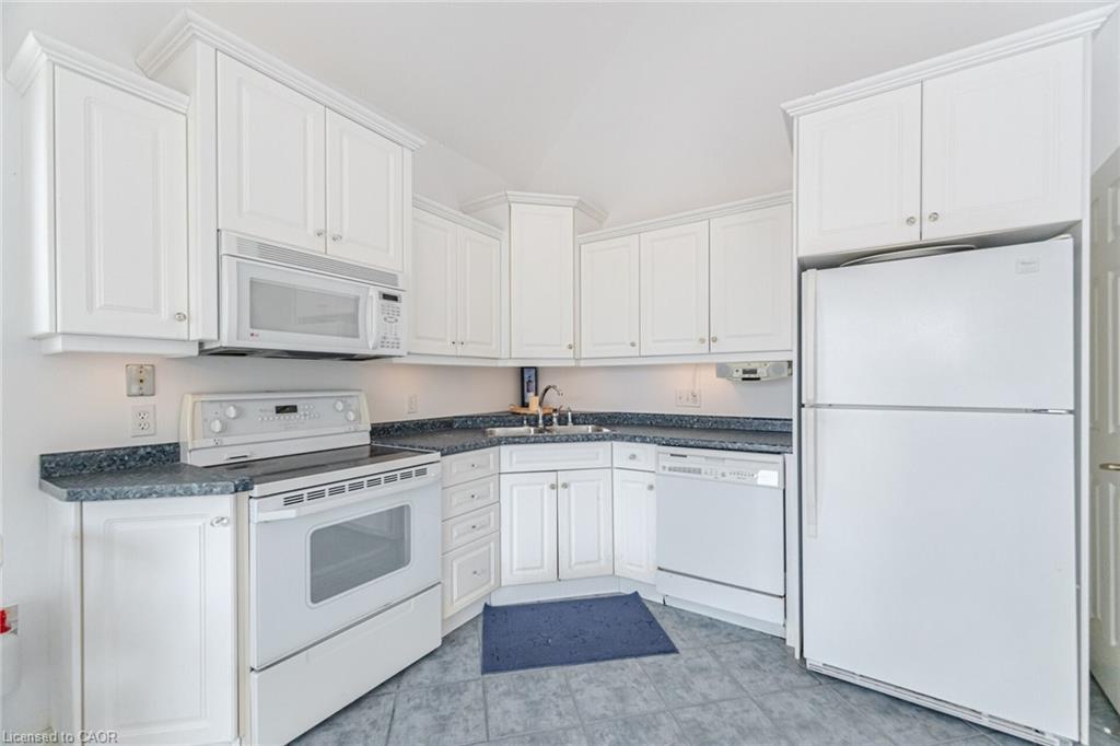 38 Promenade Way Property Photo 9