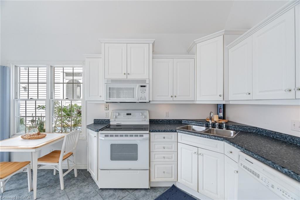 38 Promenade Way Property Photo 10