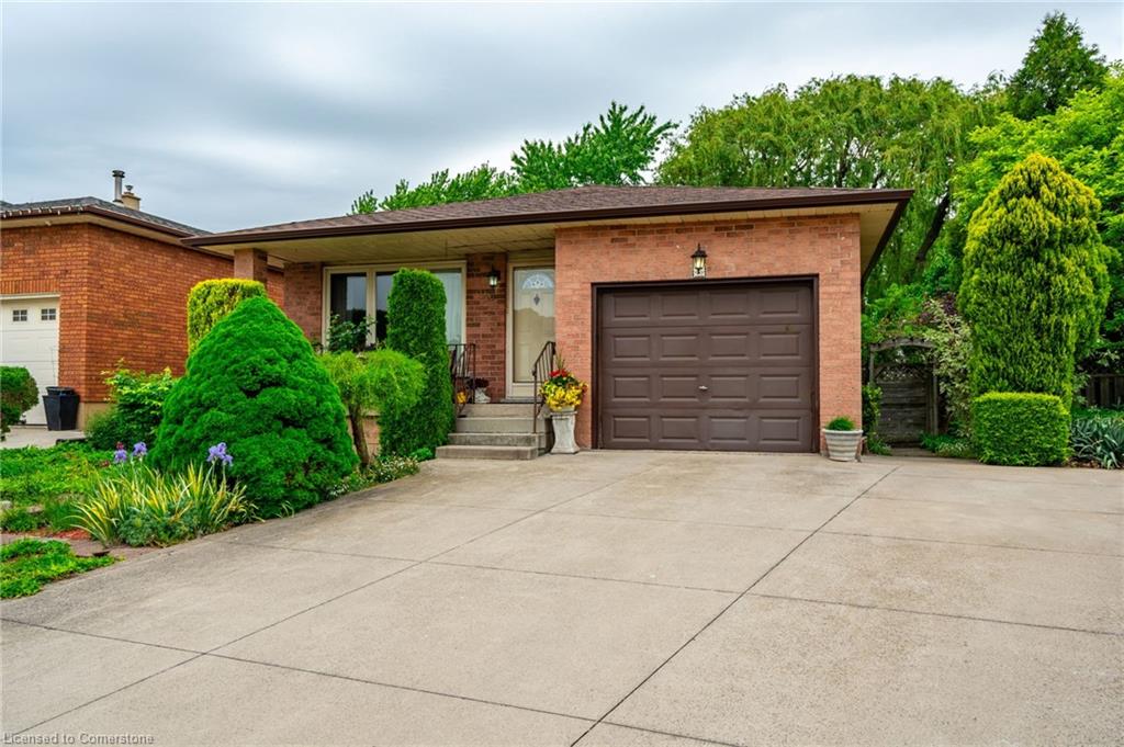 43 Trenholme Crescent Property Photo 11